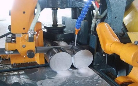 南区街道卧式带锯床的送料方式有哪几种？